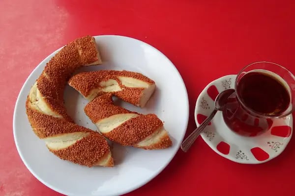 Bizim Ekmek &amp; Pasta Cafe - Resim 3