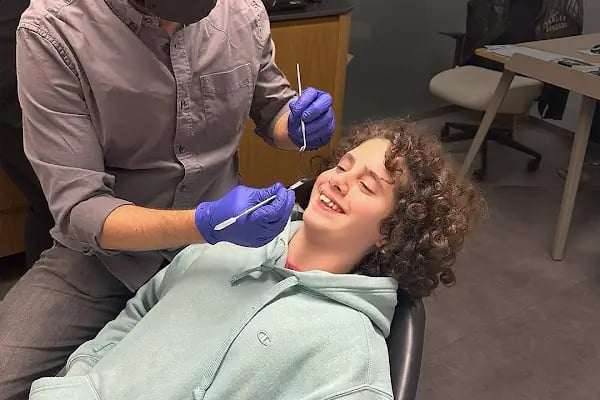 Positive Dental Studio - Resim 19