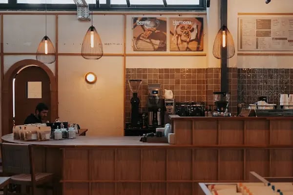 The Beaver Coffee Shop 4X4 - Resim 13