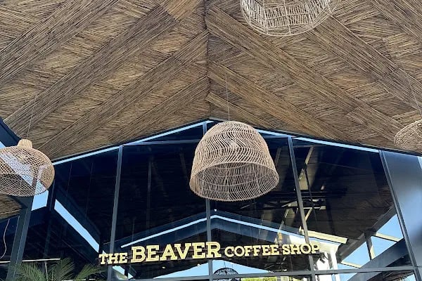 The Beaver Coffee Shop 4X4 - Resim 12
