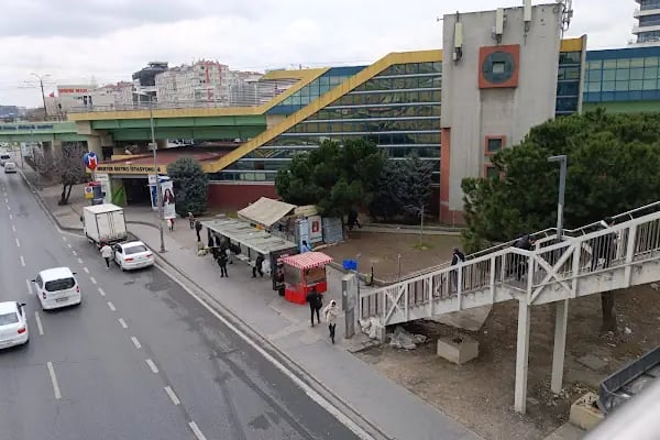 Merter Metro Istasyonu - Resim 7