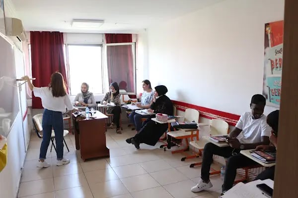 Active English Kızılay - Ankara Dil Kursu - Resim 3