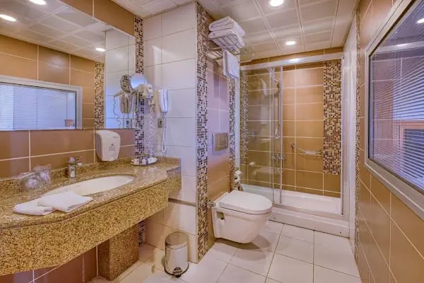 Best Western Plus Hotel Konak - Resim 3