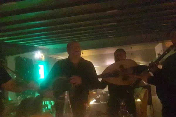 Arabesque Lounge Pub - Resim 11