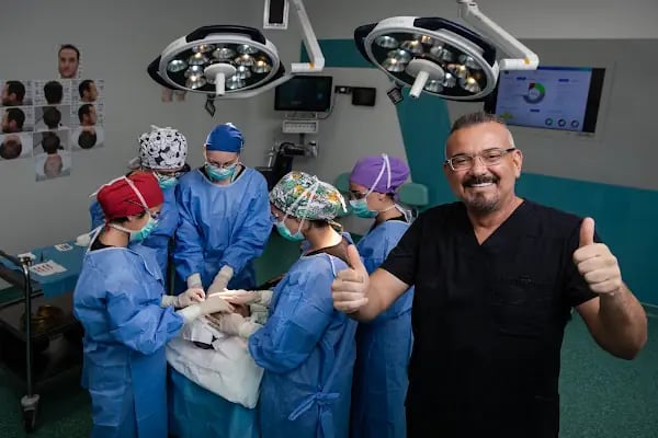 Asmed Hair Transplant Clinic - Istanbul Turkey - Resim 1