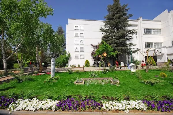 Hacettepe Üniversitesi Sıhhiye Yerleşkesi - Resim 20