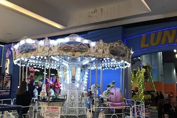Star Park Luna Park - Resim 4