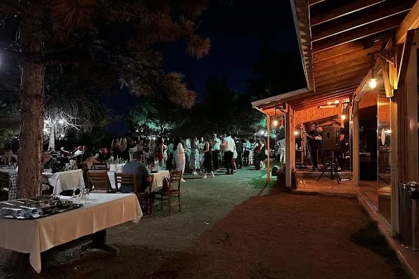 ANKARA BİNİCİLİK İHTİSAS KULÜBÜ BİNİCİLİK RESTAURANT - Resim 4