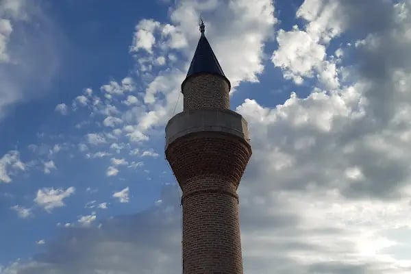 Sarıhacılar Camii - Resim 3