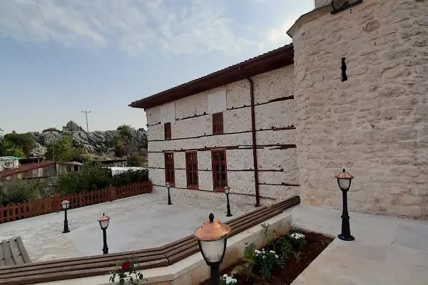 Sarıhacılar Camii - Resim 20