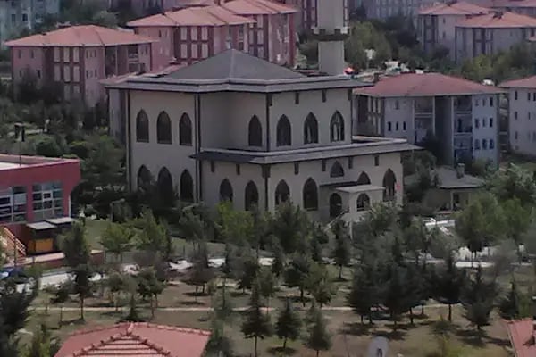 Mehmet Akif Ersoy Cami - Resim 3