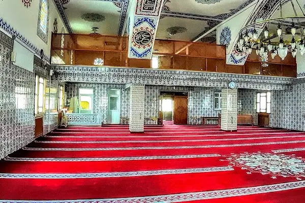 Mehmet Akif Ersoy Cami - Resim 9
