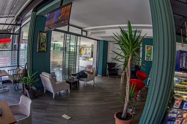 Favorite Hotel - Resim 14