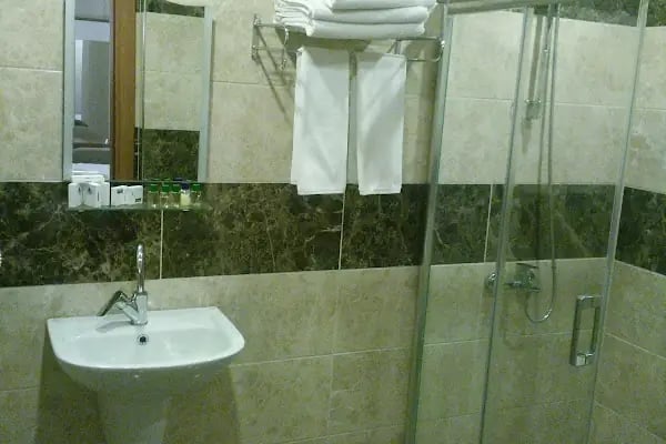 Favorite Hotel - Resim 15