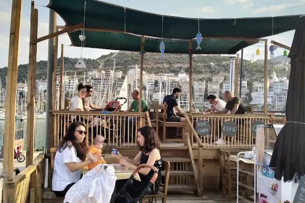 Albatros Cafe - Resim 4