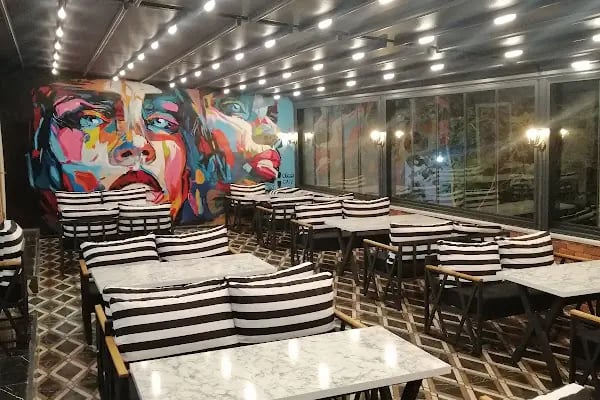 Qugga Cafe Pastane Restorant - Resim 4