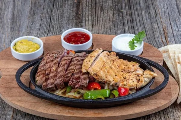 La Bohem Beach Restaurant - Resim 9