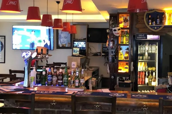 The Local Pub - Resim 10
