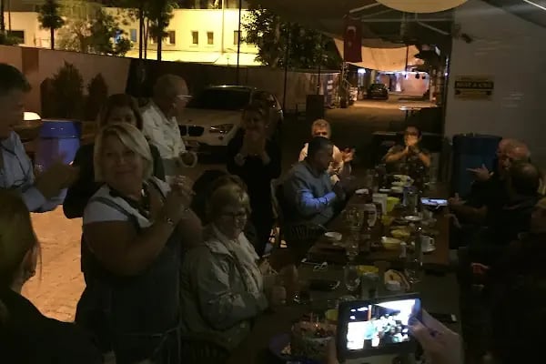 The Local Pub - Resim 16