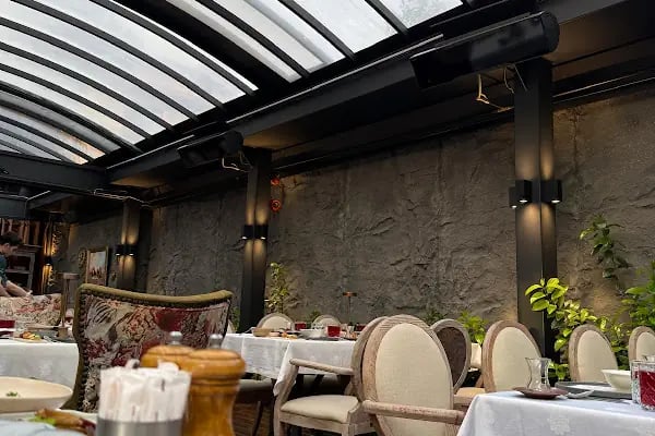 Tola Restaurant - Resim 8