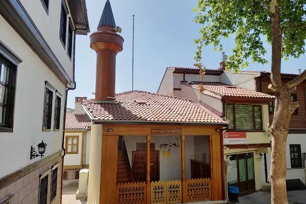 Şeyh İzzettin Cami - Resim 2