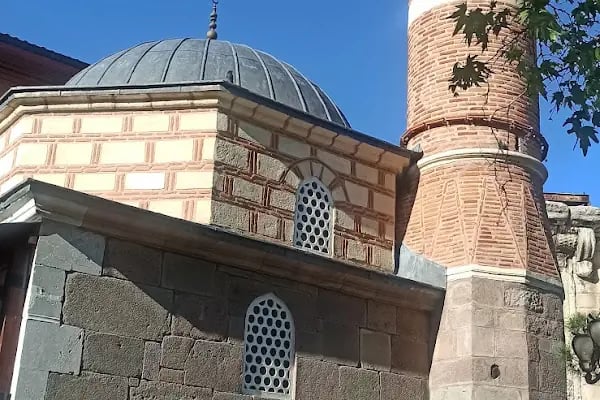 Şeyh İzzettin Cami - Resim 9