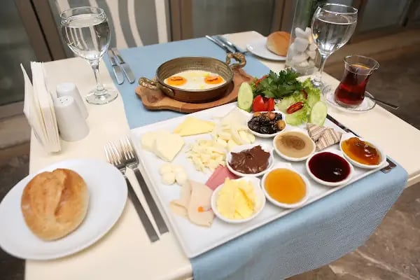 Grand Nora Hotel - Resim 5