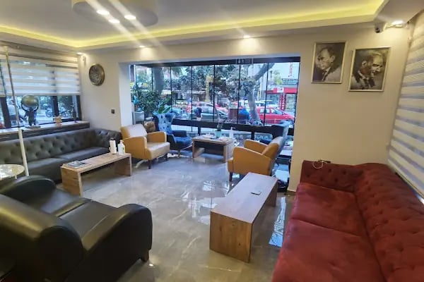 Dr. Cüneyt Hayretdağ Kliniği - Resim 2