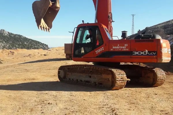 Ilgazbey kule vinç inşaat hafriyat nakliyat ltd.şti - Resim 14