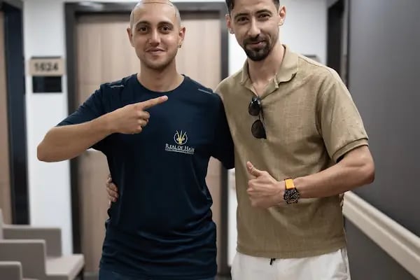 Real Of Hair - Hair Transplant Center in Turkey - Resim 6