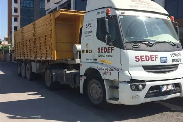 Sedef Sürücü Kursu - Resim 15