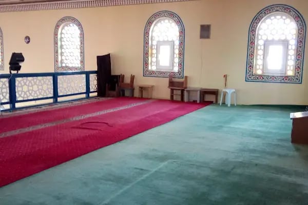 Hakkı Çavuş Cami - Resim 4