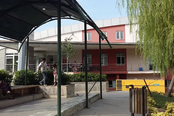 Yenikent Mustafa Akboğa Kapalı Yüzme Havuzu - Resim 18