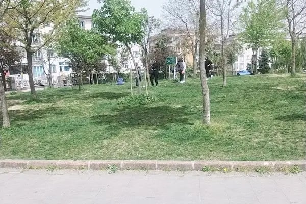 Yenikent Mustafa Akboğa Kapalı Yüzme Havuzu - Resim 19