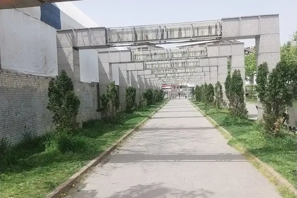 Yenikent Mustafa Akboğa Kapalı Yüzme Havuzu - Resim 2