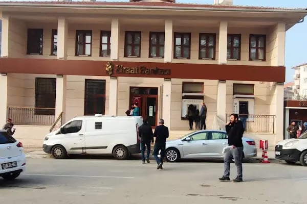 Ziraat Bankası İnegöl/Bursa Şubesi - Resim 7