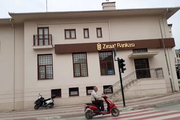 Ziraat Bankası İnegöl/Bursa Şubesi - Resim 9