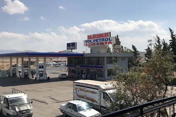 Yol Petrol Dinlenme Tesisi - Resim 11