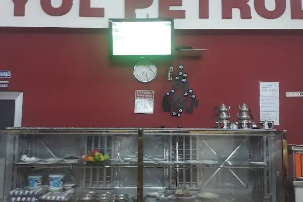 Yol Petrol Dinlenme Tesisi - Resim 20