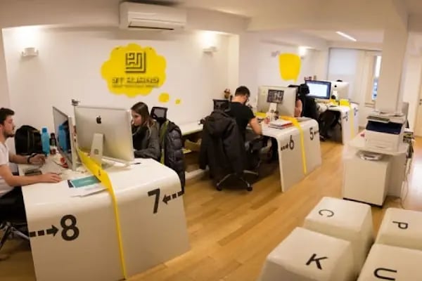GT Ajans | Dijital Reklam Ajansı | Web Tasarım | Sosyal Medya Yönetimi | Ürün Fotoğraf ve Video Çekimi | SEO - Resim 6