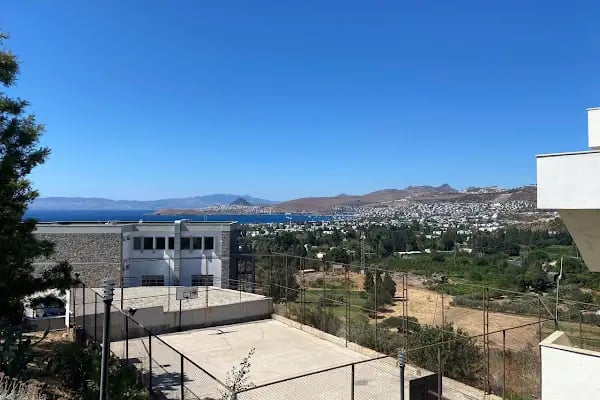 MUĞLA SITKI KOÇMAN ÜNİVERSİTESİ Bodrum Güzel Sanatlar Fakültesi - Resim 3