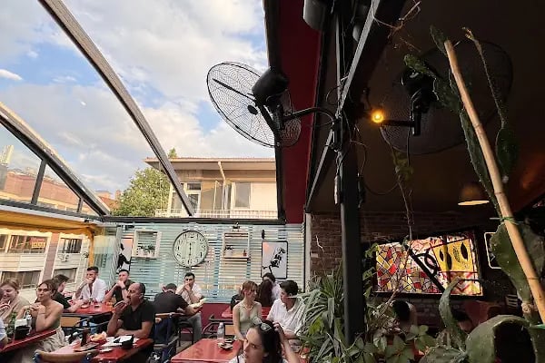 Altı Üstü Bar - Resim 5