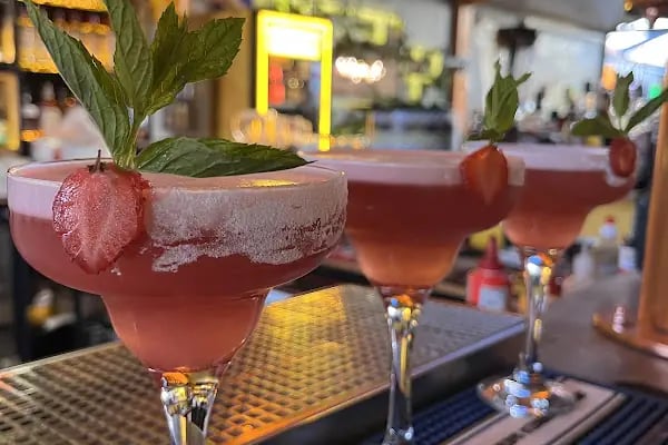 Altı Üstü Bar - Resim 10