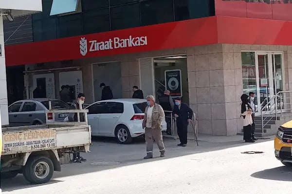 Ziraat Bankası - Gediz Mahallesi/İzmir Şubesi - Resim 3