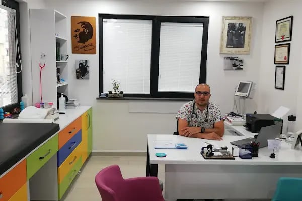 Uzm. Dr. Özkan KAYA - Resim 2