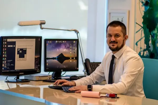 Dr. Öğr. Üyesi BURAK ÇAĞRI AKSU - Ortopedi ve Travmatoloji Uzmanı - Resim 1