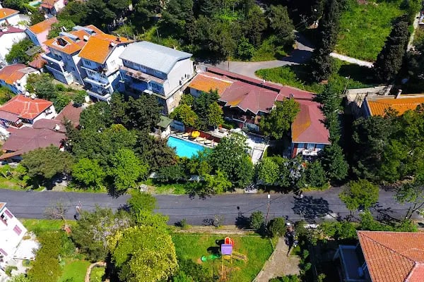 L'isola Guesthouse - Resim 15