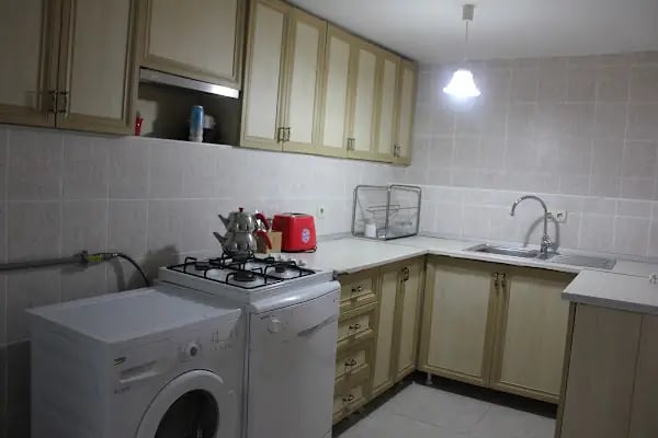 L'isola Guesthouse - Resim 8