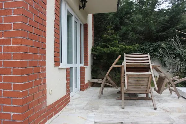 L'isola Guesthouse - Resim 12