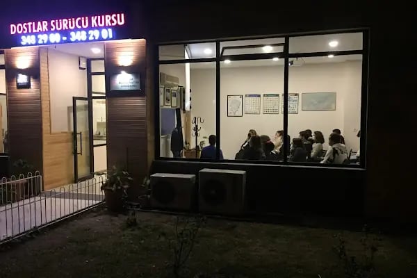 Dostlar Sürücü Kursu - Resim 4